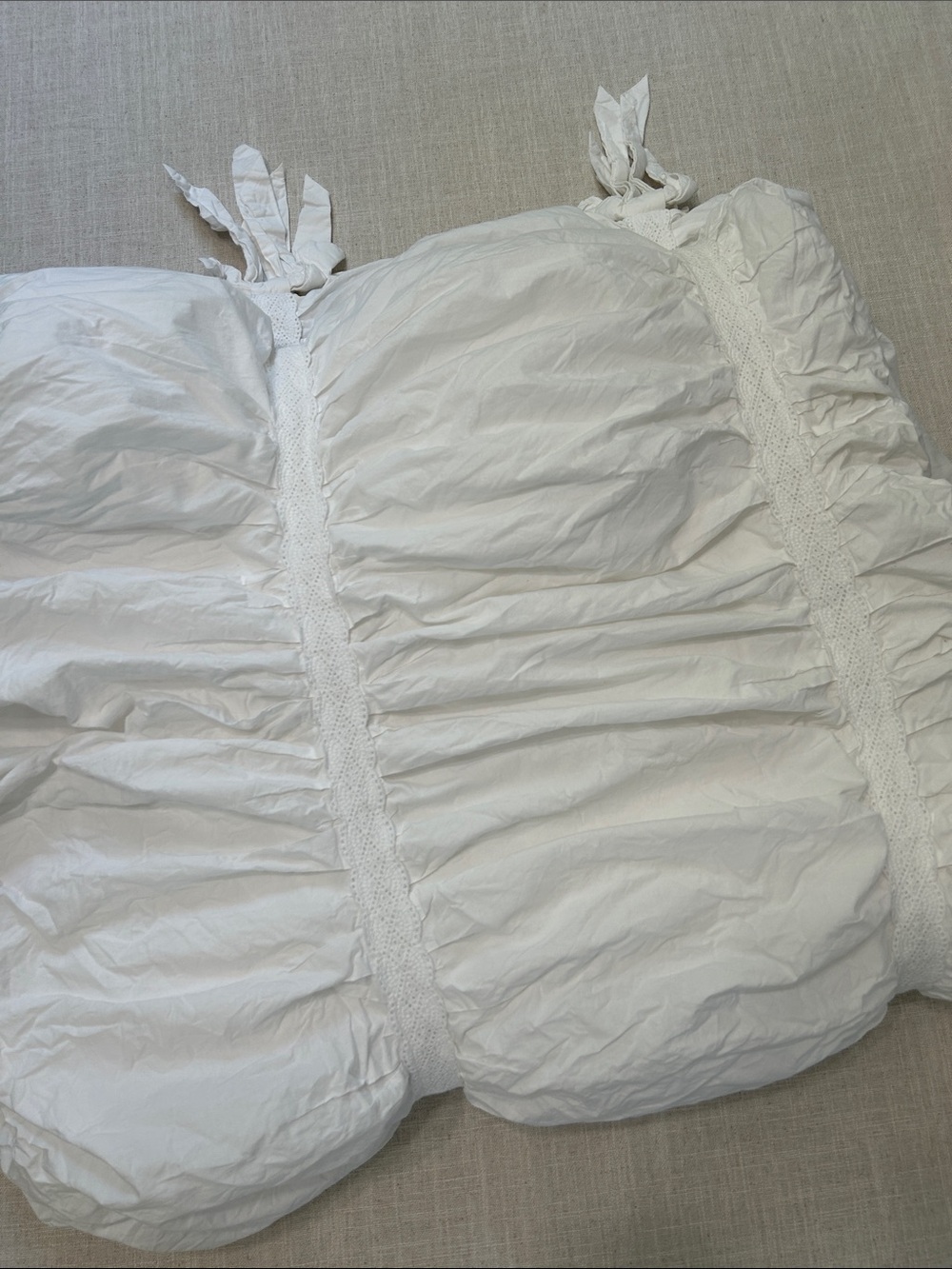 LoveShackFancy Sweet Bows Duvet Cover With Pillow Sham White Ruched Shabby Chic - Picture 10 of 16